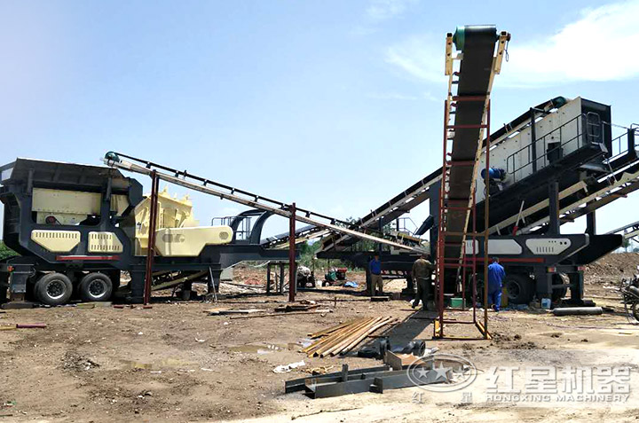 現(xiàn)場作業(yè)中 現(xiàn)場作業(yè)中