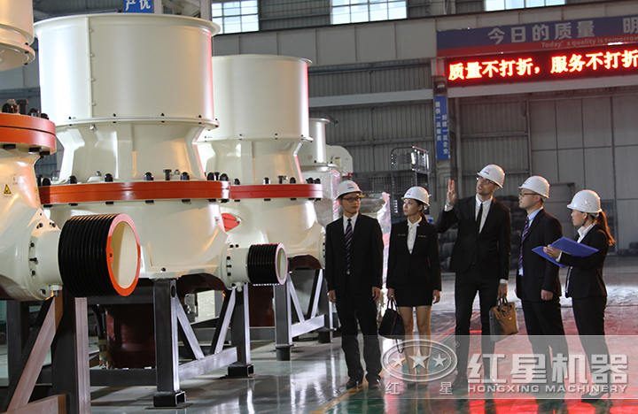 現代化設備生產車間 現代化設備生產車間